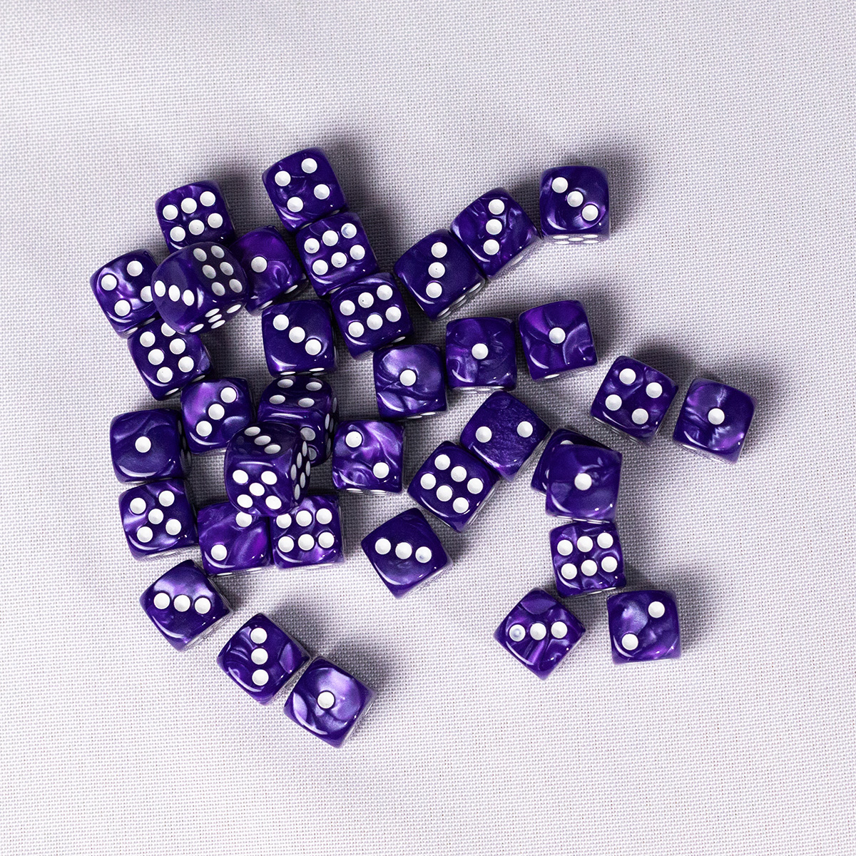 GEM Dice - 36 d6 de 12mm - Perolado - Roxo - Imagem 2